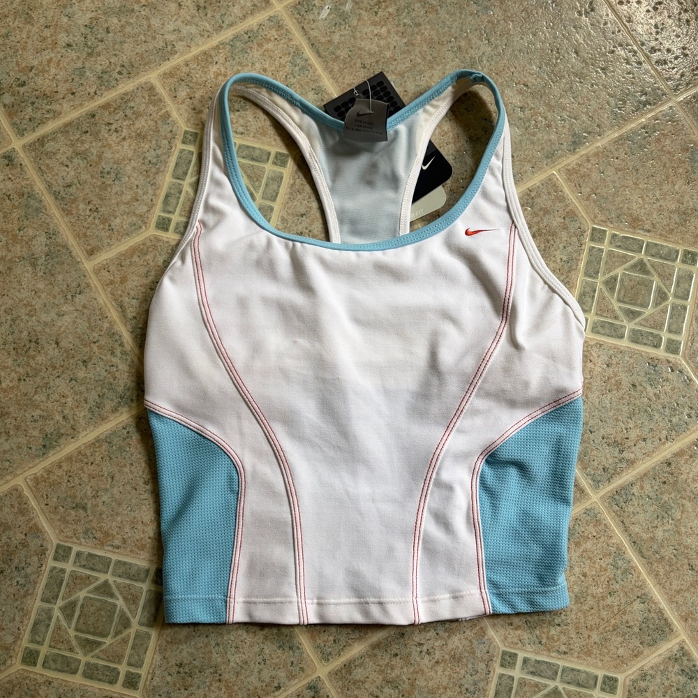 SOLD ON DEPOP - NIKE NWT Vintage Athletic Cropped Tank Top